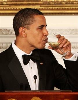 345http-_dyimgcom_a_p_ap_20090223_capt700c8ffd9312429994468e5f20b1d122obama_governors_dchg108